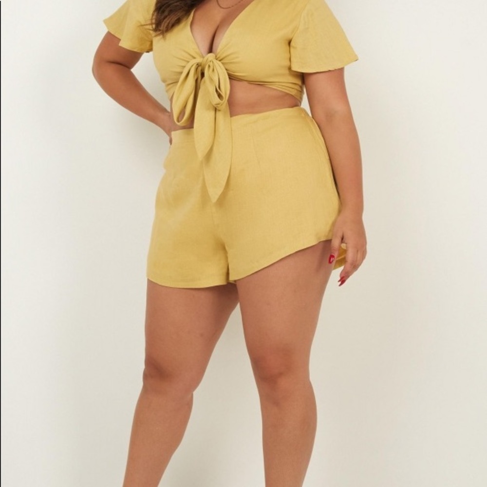 Sunny Days Two Piece Set in Yellow Linen Look - Picture 5 of 6